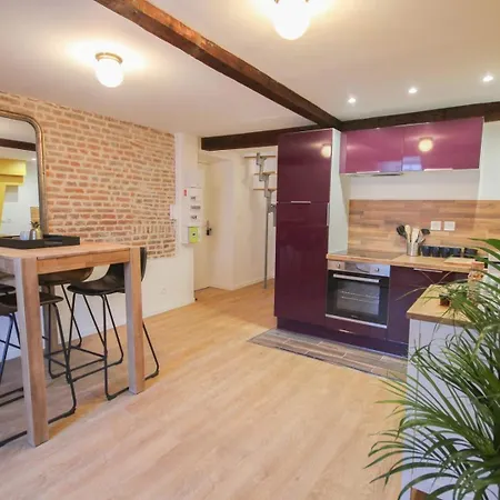 アパート Centre - Nice, Cozy And Functional Ap.