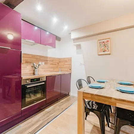 Apartamento Centre - Nice, Cozy And Functional Ap. Lila